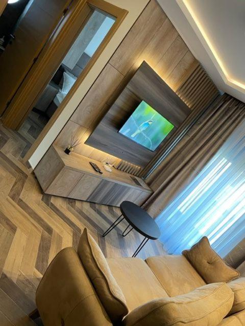 Perla Lux Apartmani Indija Экстерьер фото